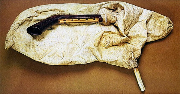 Tsabouna Greek Instrument