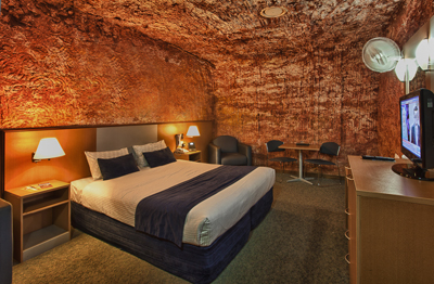 Desert Cave Hotel, Australia